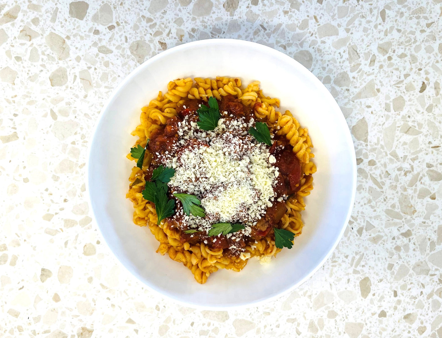Beef Bolognese with pasta 450-500g